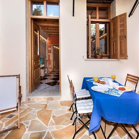 Villa Casa Atitamo 罗希姆诺 外观 照片