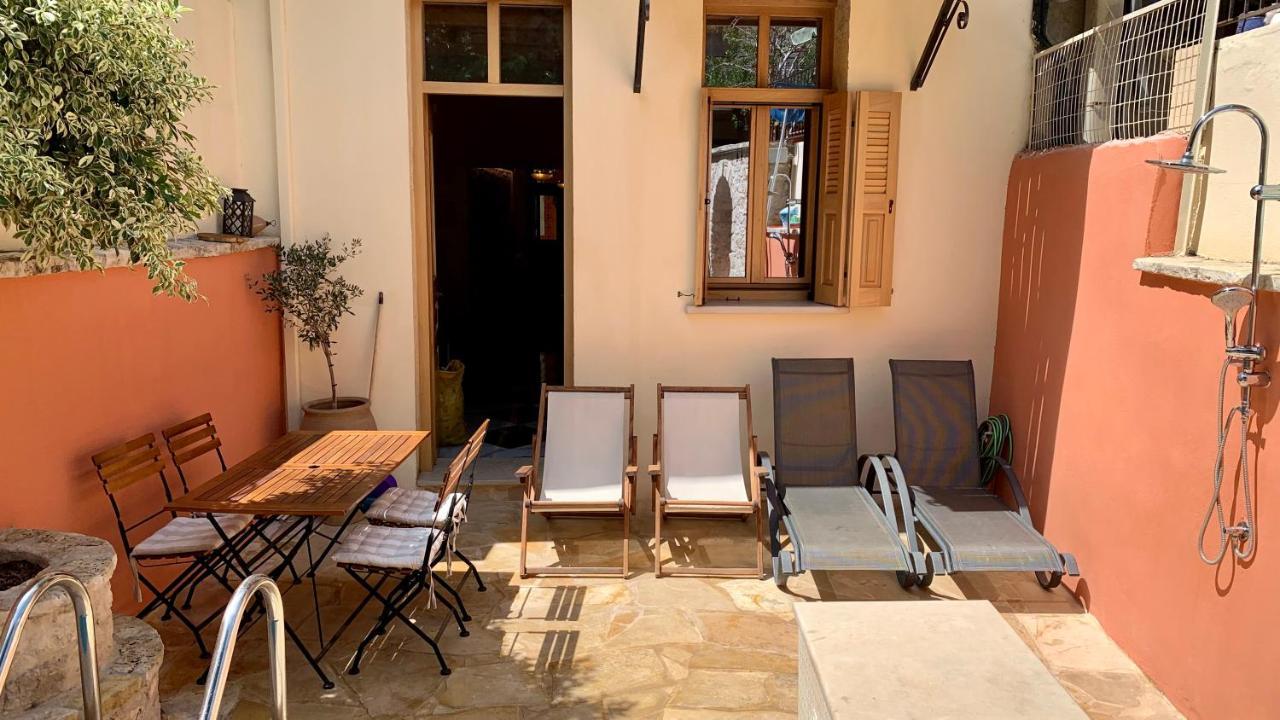 Villa Casa Atitamo 罗希姆诺 外观 照片