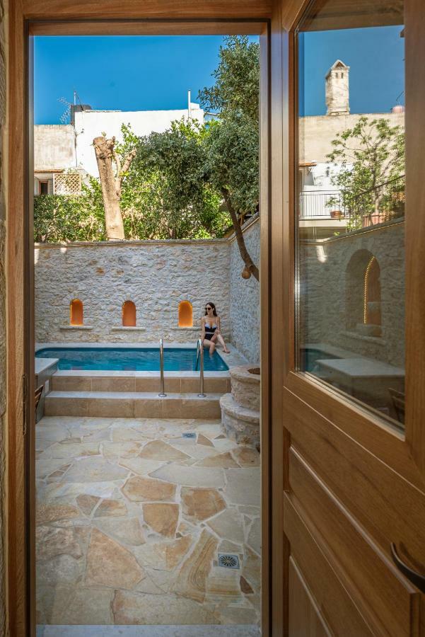 Villa Casa Atitamo 罗希姆诺 外观 照片