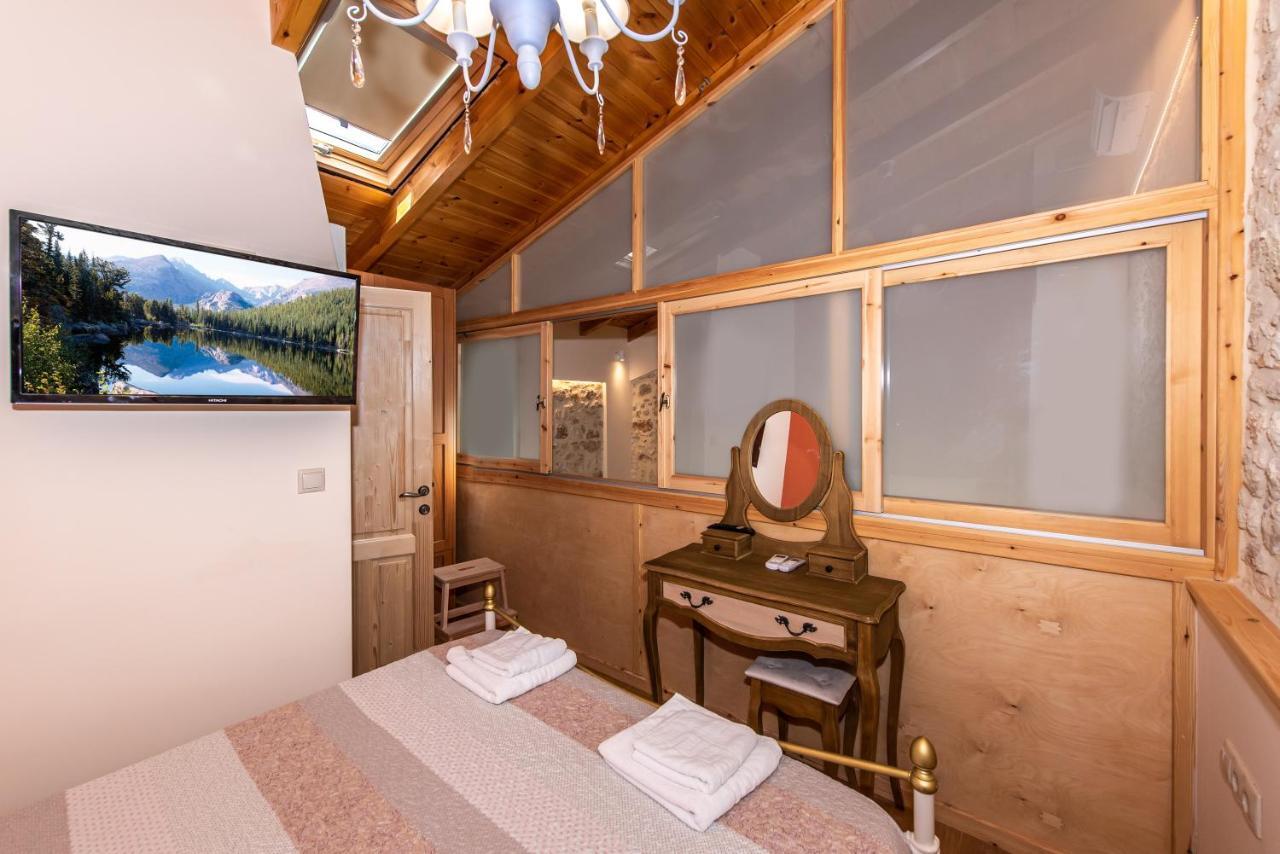 Villa Casa Atitamo 罗希姆诺 外观 照片
